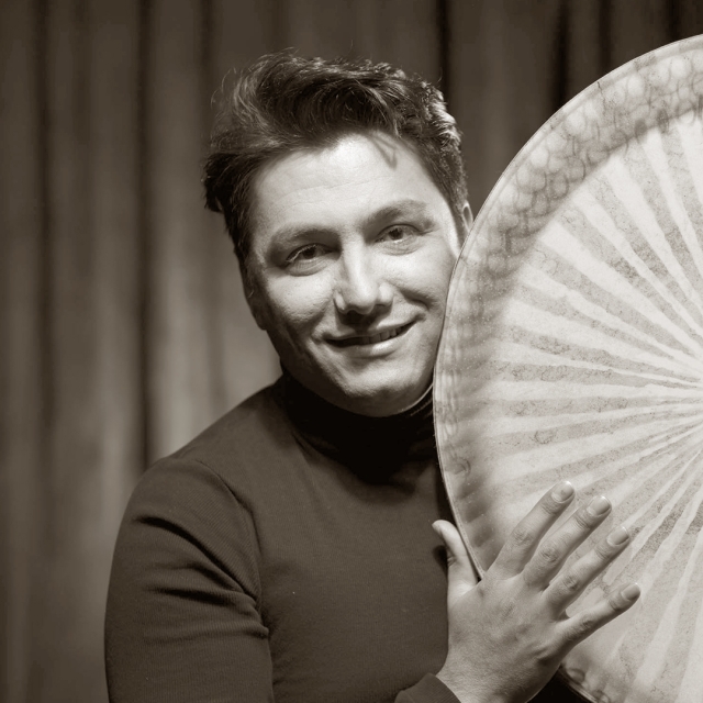 Arad Emamghoi