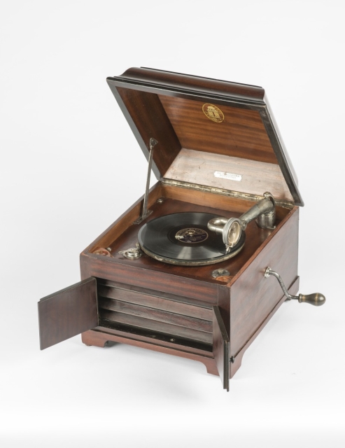 Gramofon firmy Odeon, przed 1914