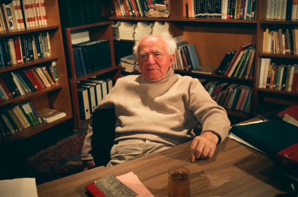 Ben-Gurion on the set of the 1968 Interview, Photo: Courtesy of David Marks