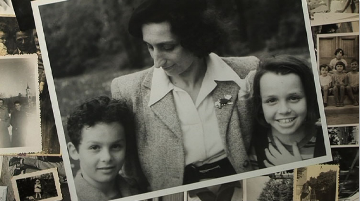 Kadr z filmu "Tonia i jej dzieci", reż.  Marcel Łoziński. Na zdjęciu: Tonia Lechtman z synem i córką.